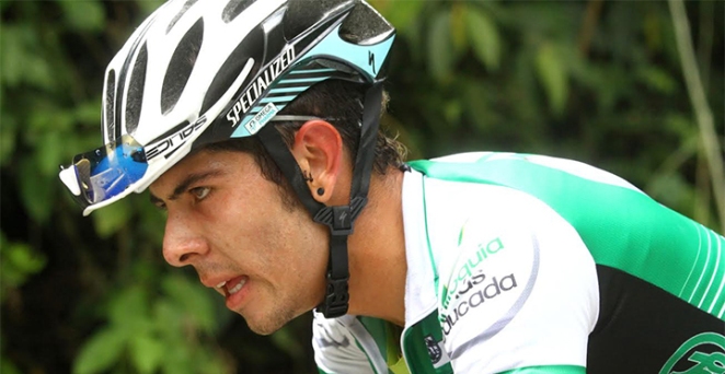 Ciclista perteneciente al equipo Indeportes Antioquia