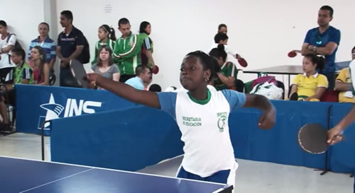 Final de Tenis de Mesa en los Intercolegiados 2014