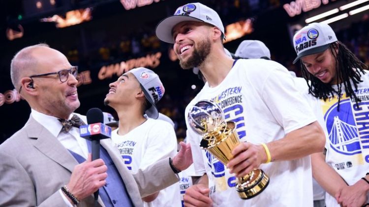Curry fue elegido como el MVP de las finales de la Conferencia Oeste