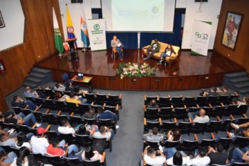 la-universidad-catolica-luis-amigo-recibio-el-primer-encuentro-universitario-acord-antioquia-70-anos