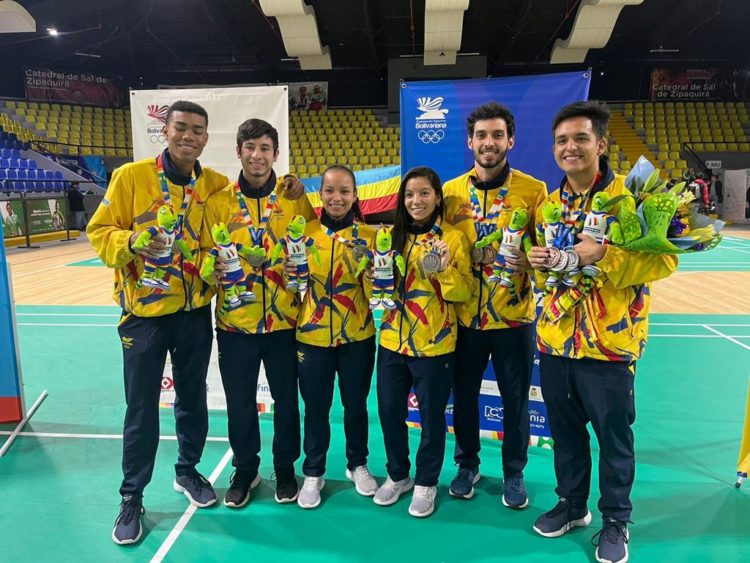 el-badminton-colombiano-cumplio-en-los-juegos