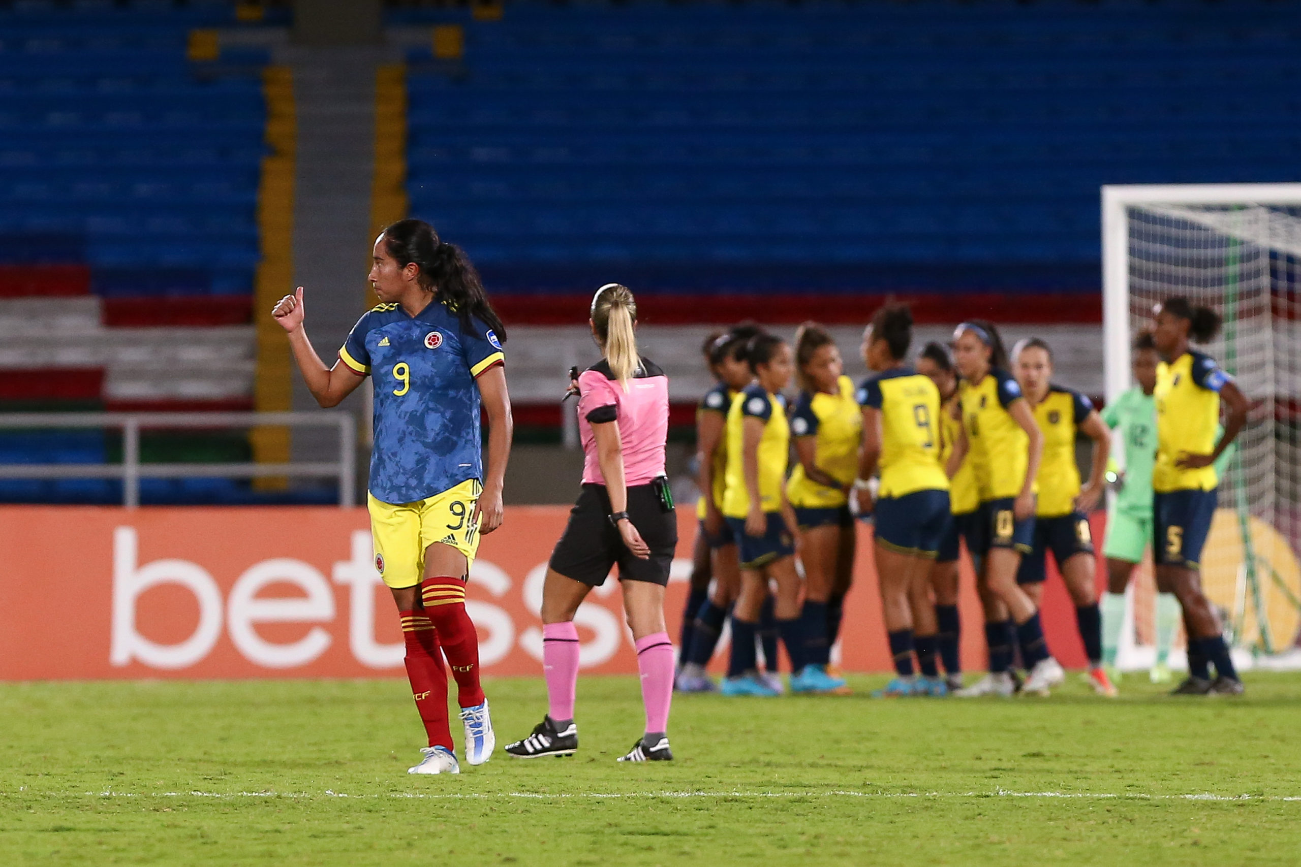 Colombia dejó atrás a Ecuador y se acercó a las semifinales
