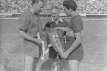 El día en que un técnico del DIM se metió a la cancha a jugar