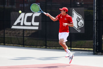 Un colombiano estará en el evento individual más importante del Tenis Universitario