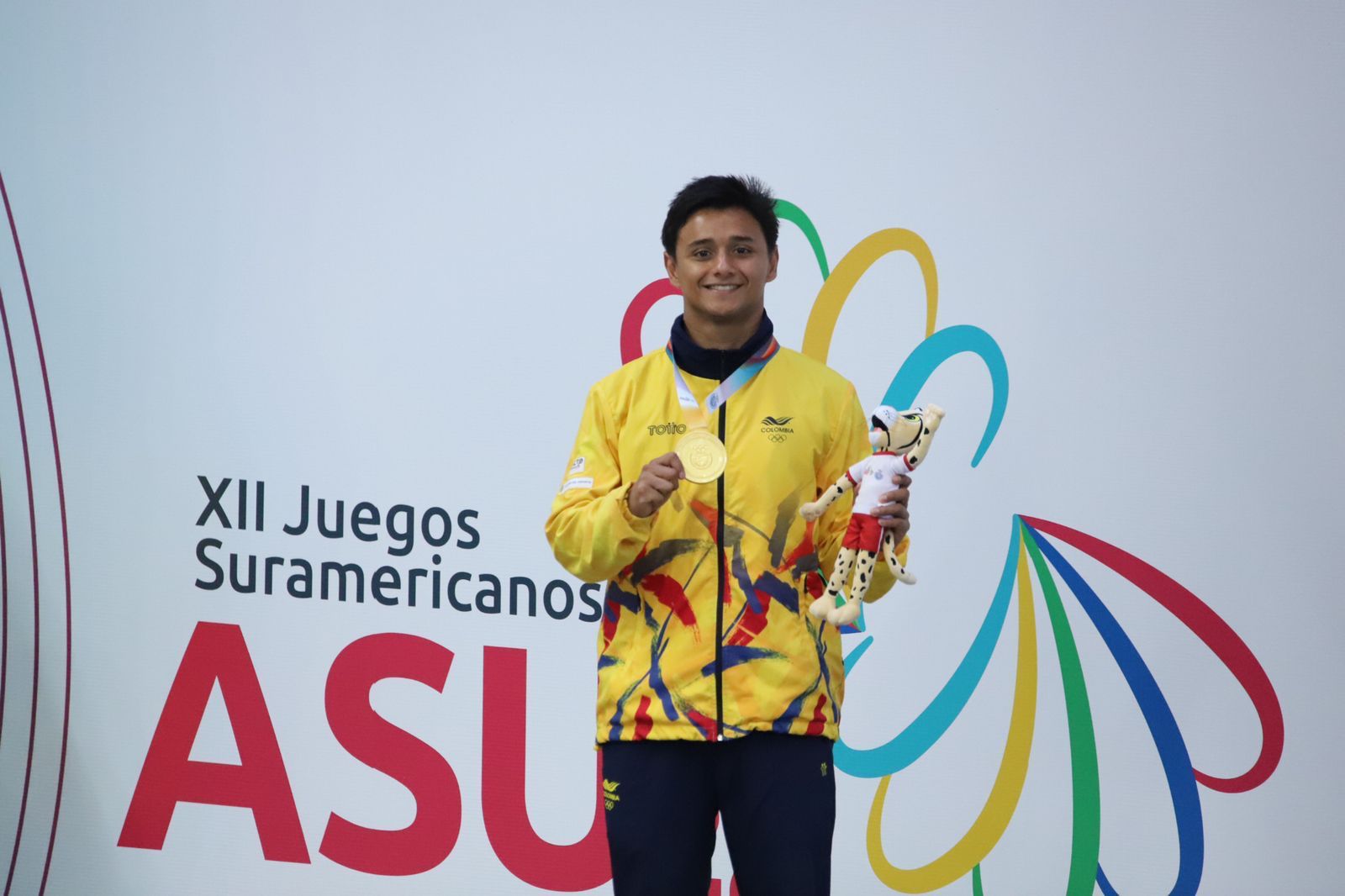 Sebastián Villa y Daniela Zapata, protagonistas en Asunción 2022