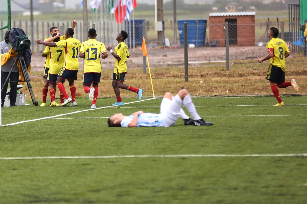 Colombia se reivindicó y superó a Argentina