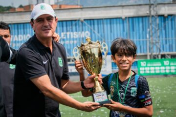 En medio de emociones, festejos y goles finalizó la Copa Atlético Nacional