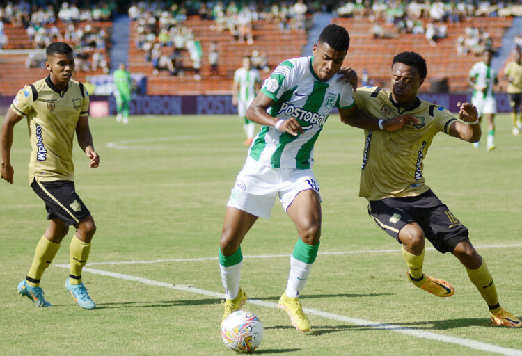 Empate sin goles: Nacional dejó dudas y Águilas mereció más