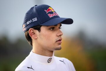 Sebastián Montoya, nuevo piloto de Red Bull