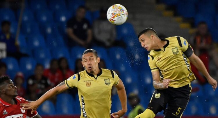 Águilas Doradas fue superior y se acerca al liderato de la Liga