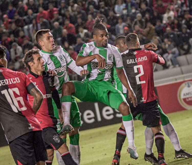 Con jerarquía y uno menos, Nacional le ganó a Melgar