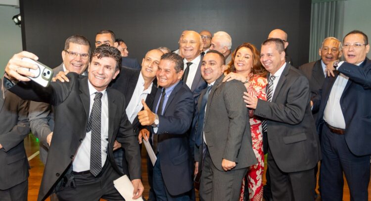 todo-listo-para-la-noche-del-orgullo-paisa-2025