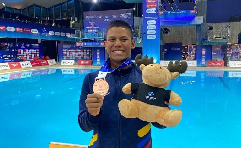 Cortesía FECNA. Luis Felipe Uribe vuelve a instalarse entre los mejores del mundo