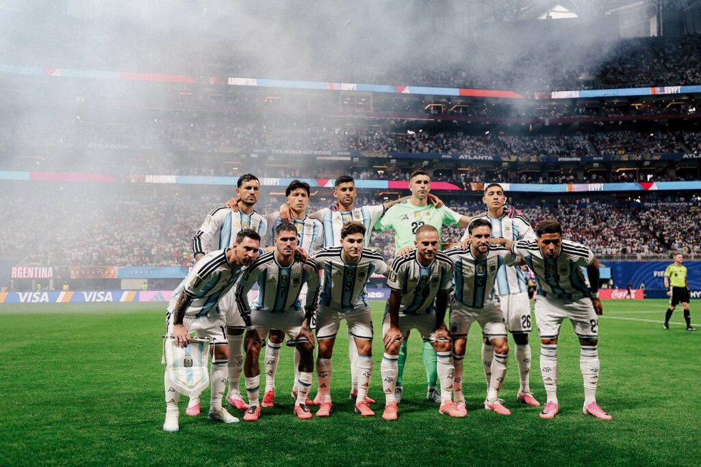 El milagro del campeón: Argentina resucitó de las cenizas y eliminó a Egipto en un partido histórico